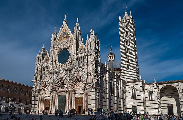 Appartement Dreizimmerwohnung für 4 Personen 3 km vom Zentr