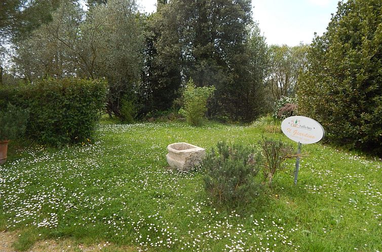 Appartement Studio im ersten Stock eines Landhauses