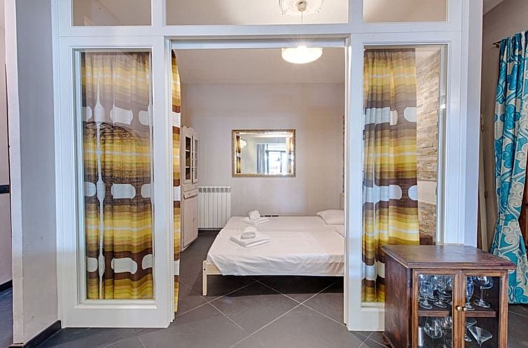 Appartement Zwei Schlafzimmer mit Garten und Whirlpool