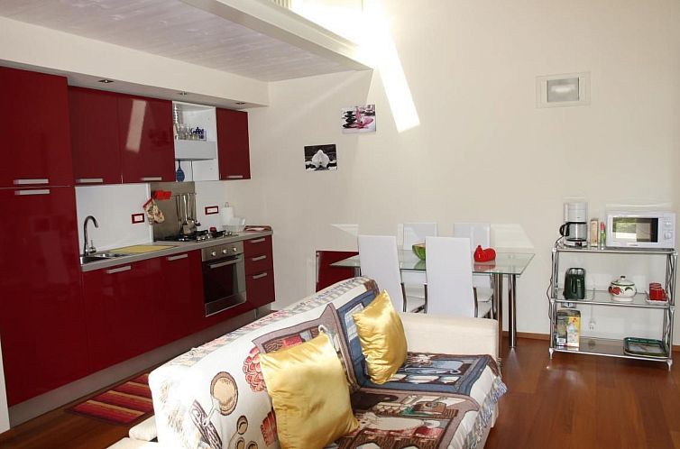 Vakantiehuis in Basetti mit Garten und Grill