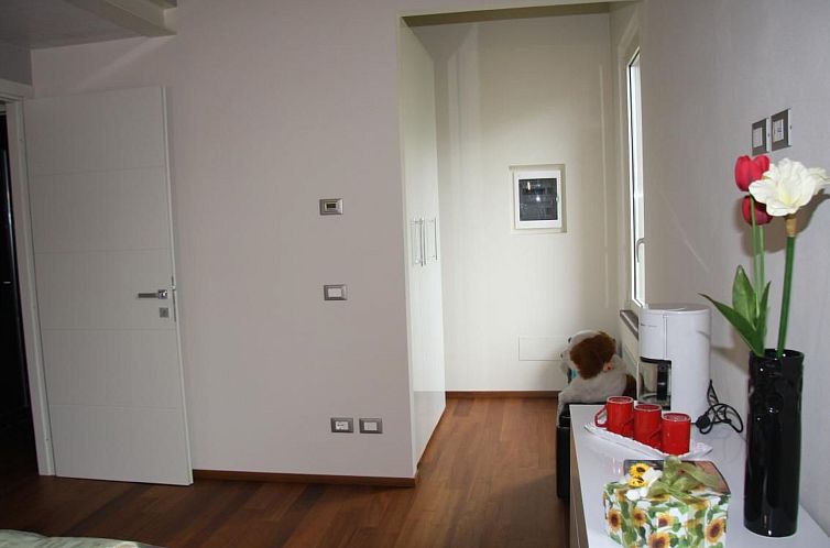 Vakantiehuis in Basetti mit Garten und Grill