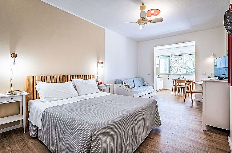 Appartement Nette Wohnung in Principina A Mare mit Terrasse 