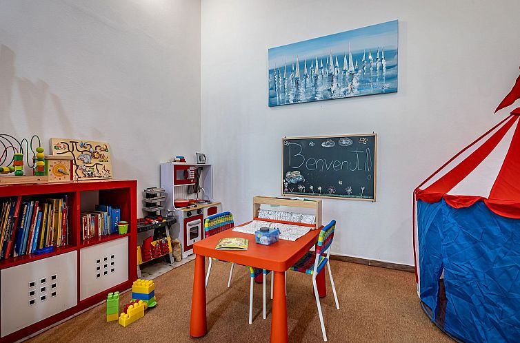 Appartement Nette Wohnung in Principina A Mare mit Terrasse 