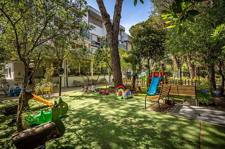 Appartement Nette Wohnung in Principina A Mare mit Terrasse 