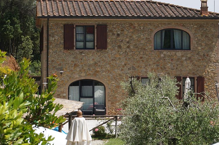 Appartement Wohnung in Riparbella mit privatem Parkplatz