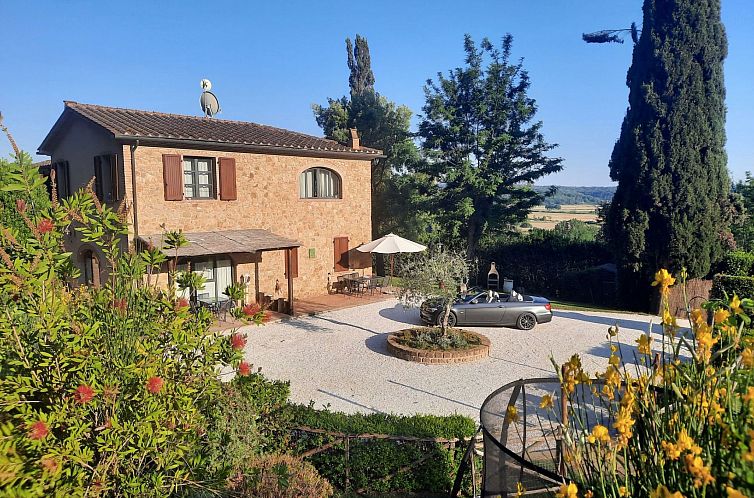 Appartement Wohnung in Riparbella mit privatem Parkplatz