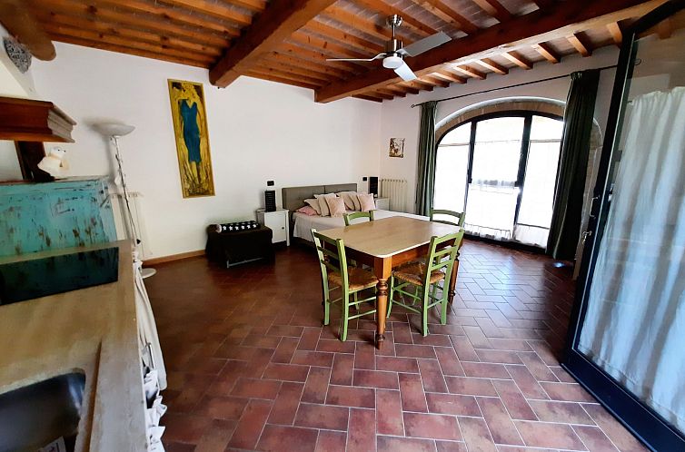 Appartement Wohnung in Riparbella mit privatem Parkplatz