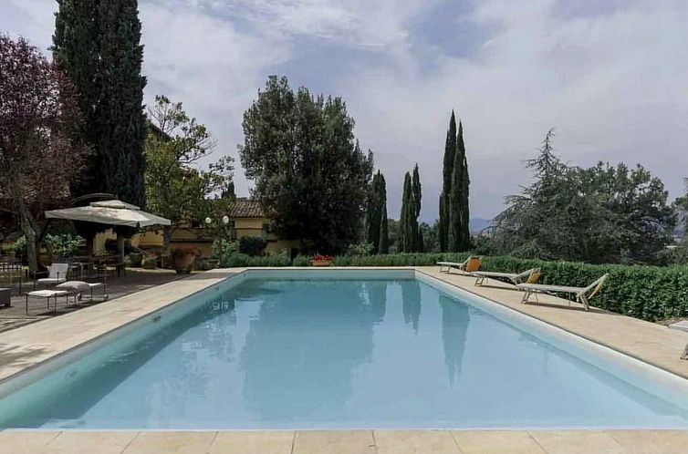 Vakantiehuis Wunderschöne Villa mit atemberaubender Aussich