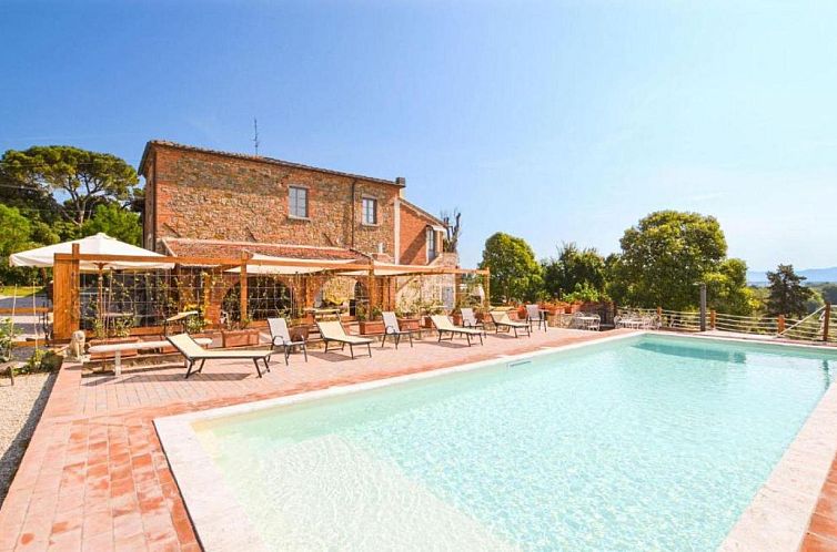 Vrijstaande woning in Arezzo