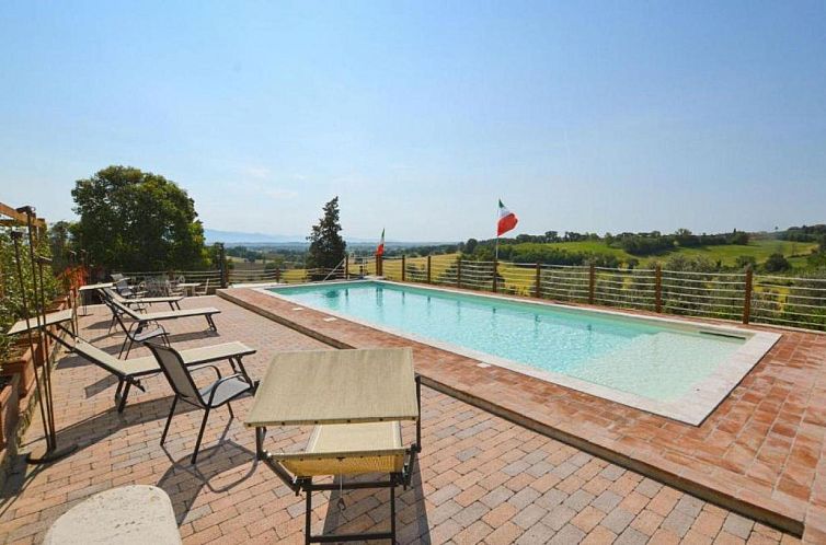 Vrijstaande woning in Arezzo