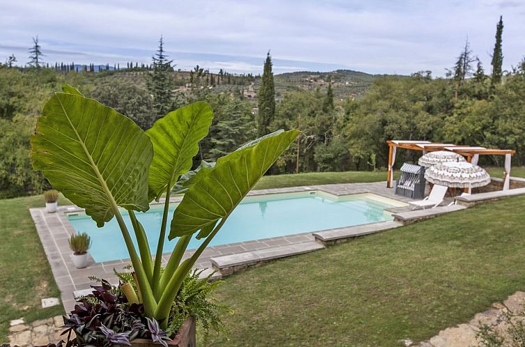 Vrijstaande woning in Arezzo