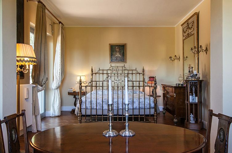 Vrijstaande woning in Arezzo