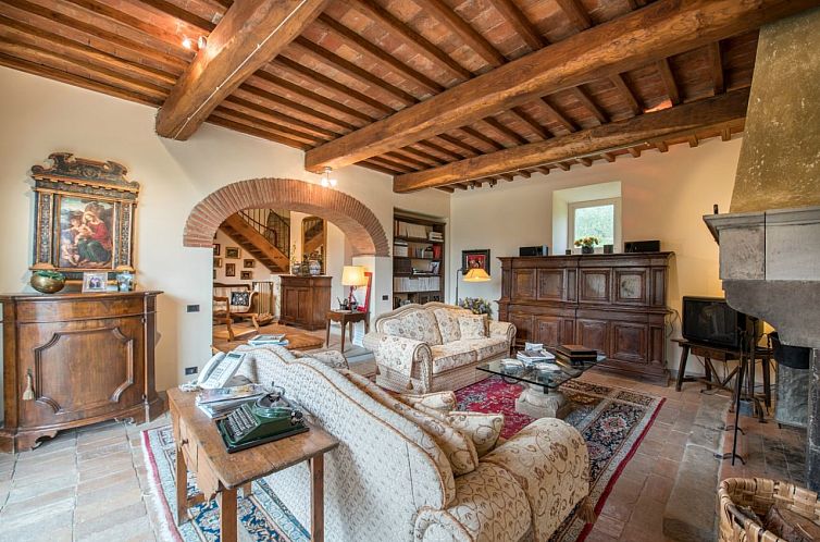 Vrijstaande woning in Arezzo