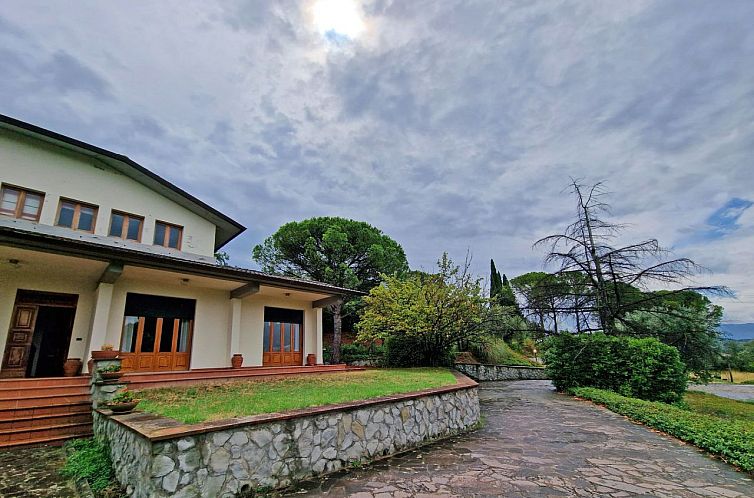 Vrijstaande woning in Arezzo