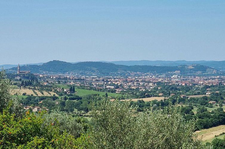 Vrijstaande woning in Arezzo