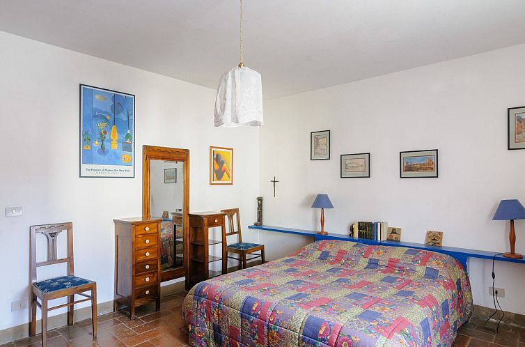 Appartement 'Casa Rossa' mit Pool