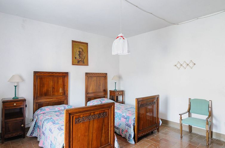 Appartement 'Casa Rossa' mit Pool