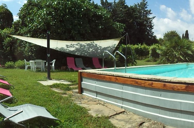 Appartement 'Casa Rossa' mit Pool