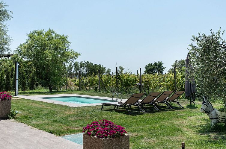 Vakantiehuis 'A casa di Elena' with private pool