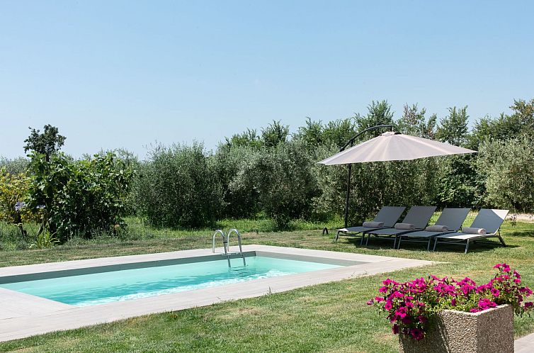 Vakantiehuis 'A casa di Elena' with private pool