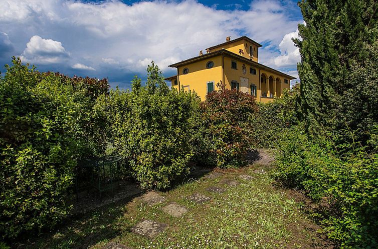 Appartement Zwei-Zimmer-Wohnung La Colombaia mit Garten