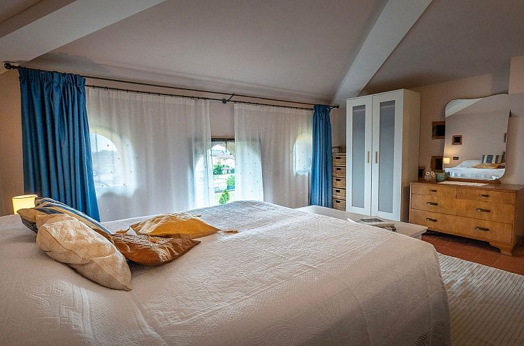 Appartement Zwei-Zimmer-Wohnung La Colombaia mit Garten