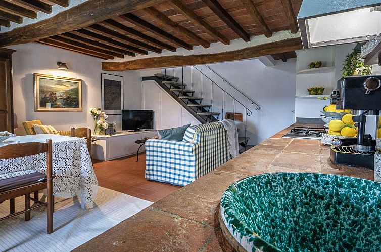 Appartement Zwei-Zimmer-Wohnung La Colombaia mit Garten