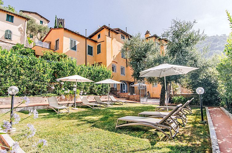 Appartement Wohnung "L'Arancio" mit Privatparkplatz