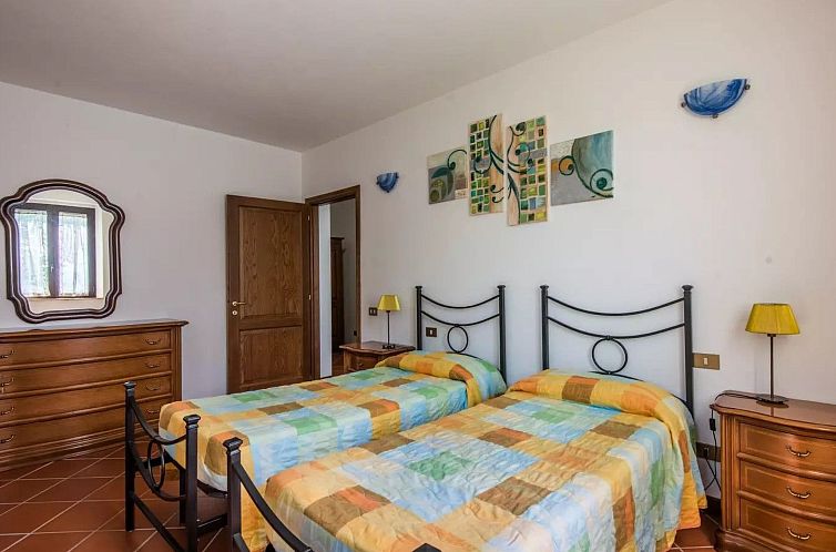 Appartement Wohnung mit Garten und oberirdischem Pool