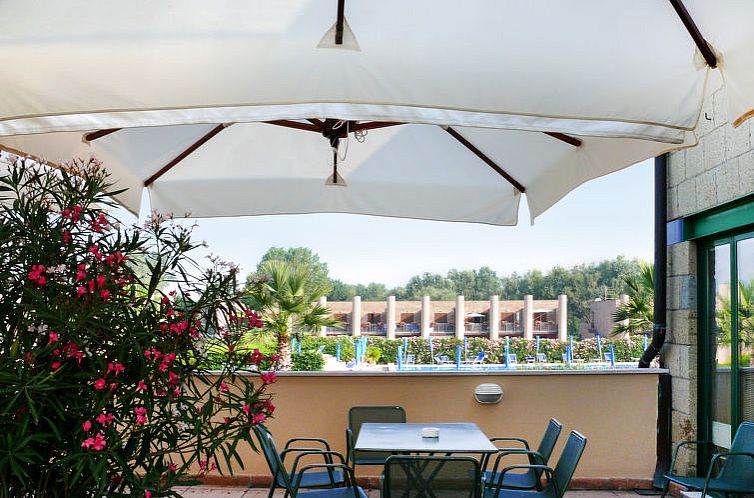 Appartement Cosmopolitan Golf (TIR280)