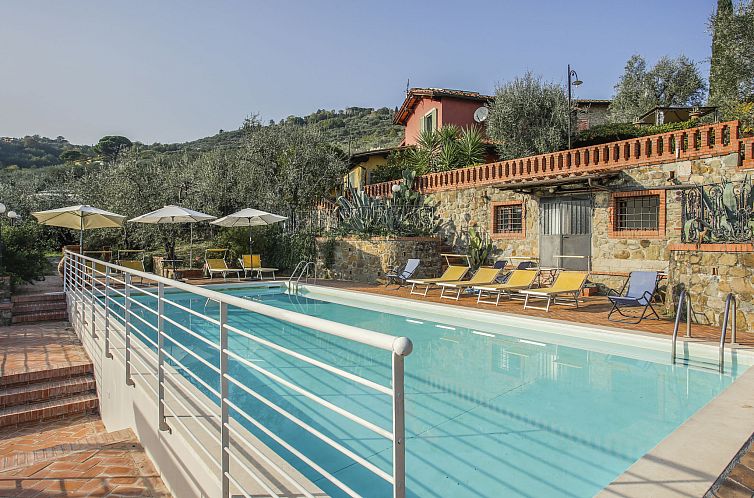 Guest house 09516615 - Holiday property Tuscany / Elba - Vakantiehuis Borgo della Limonaia