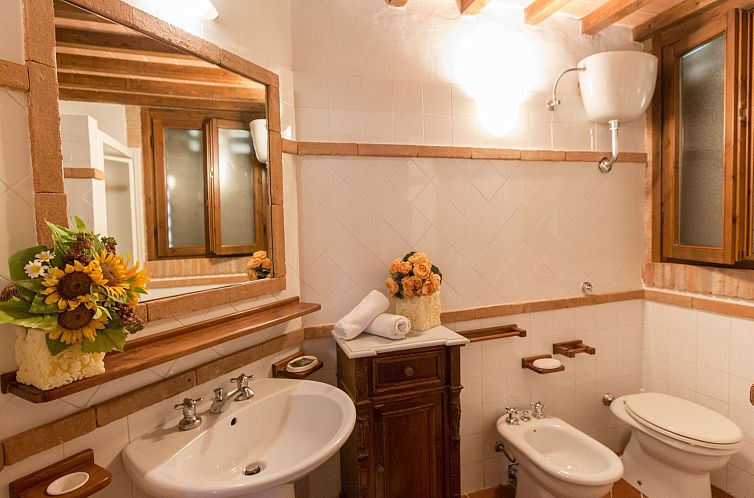 Appartement Wohnung 'Girasole Canale' mit Schwimmbad