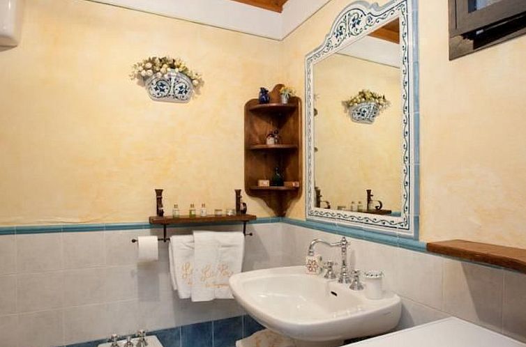 Appartement Wohnung 'Antico Fienile' mit Terrasse