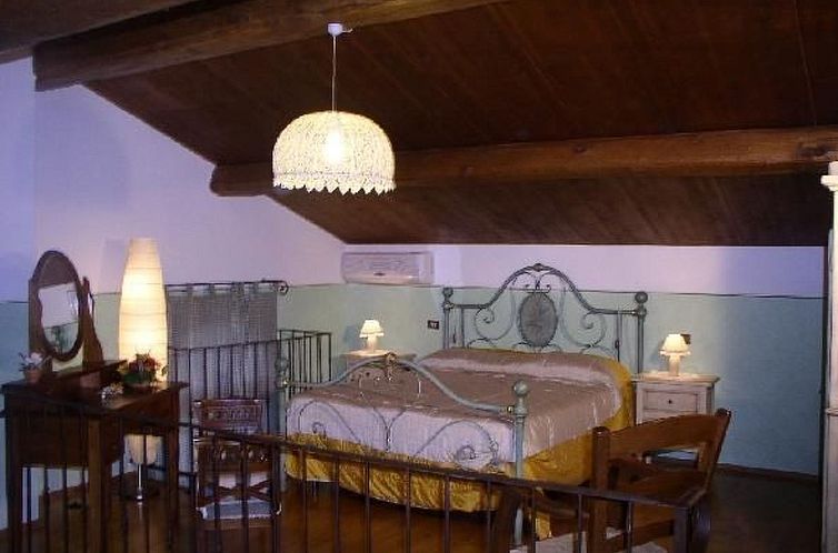 Appartement Wohnung 'Antico Fienile' mit Terrasse
