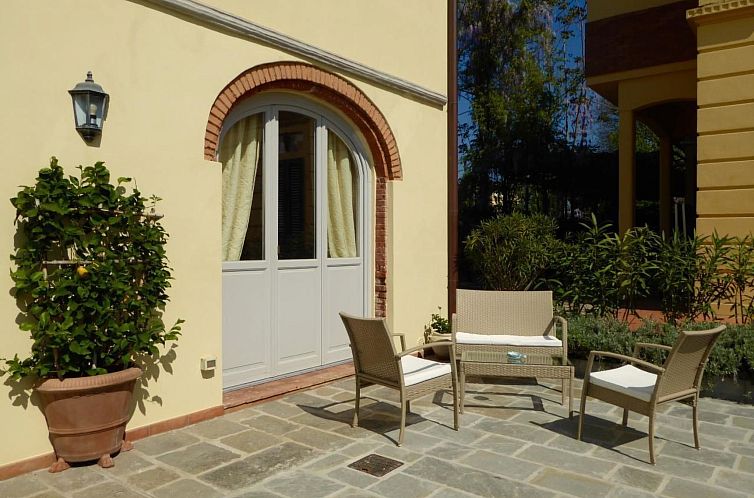 Vakantiehuis Anwesen "Villa Cerine" mit eigenem Pool