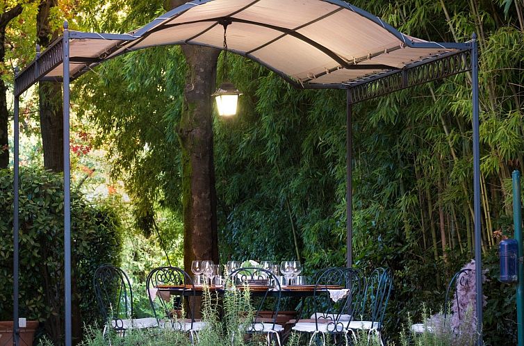 Vakantiehuis Villa mit Garten und privatem Pool