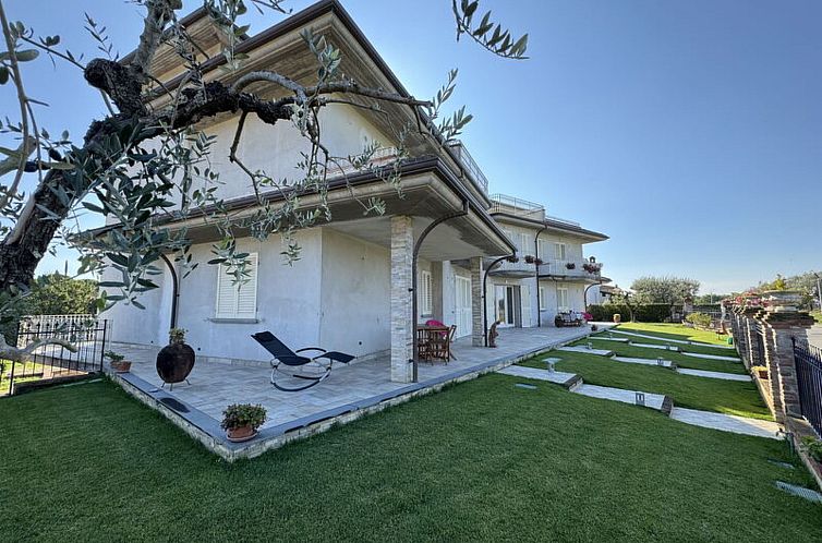 Vakantiehuis Villa al Glicine Proprietà