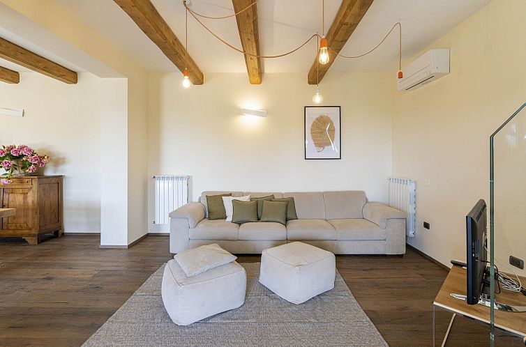 Vakantiehuis Ferienvilla 'Riparossa' mit eigenem Pool