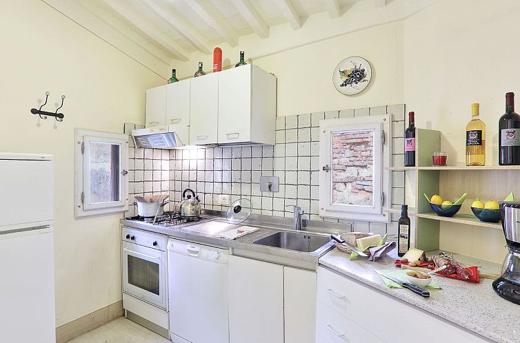 Vakantiehuis Villa 'La Canonica' mit Gemeinschaftspool