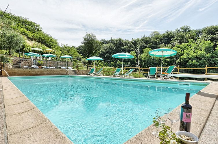 Appartement Wohnung in Palaia mit Großem Garten
