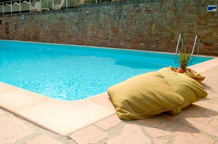 Appartement Wohnung in Palaia mit Großem Garten