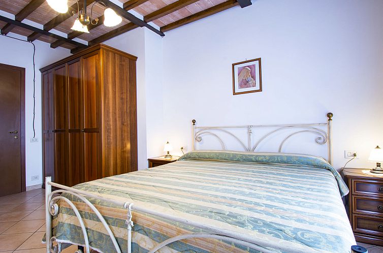Appartement Giuggiolo (CET124)