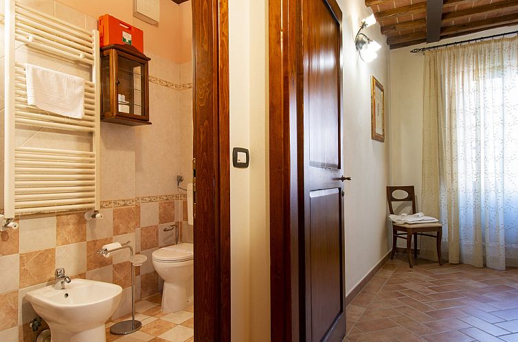 Appartement Giuggiolo (CET124)