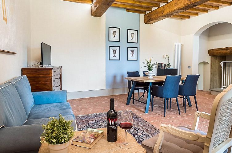 Appartement "Cascia T4 Rota" mit Pool