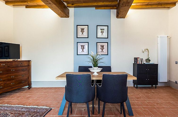 Appartement "Cascia T4 Rota" mit Pool