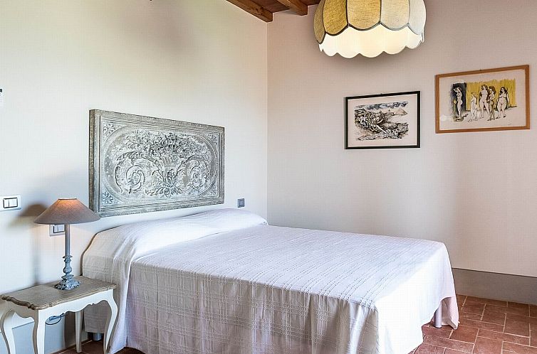 Appartement "Cascia T4 Rota" mit Pool