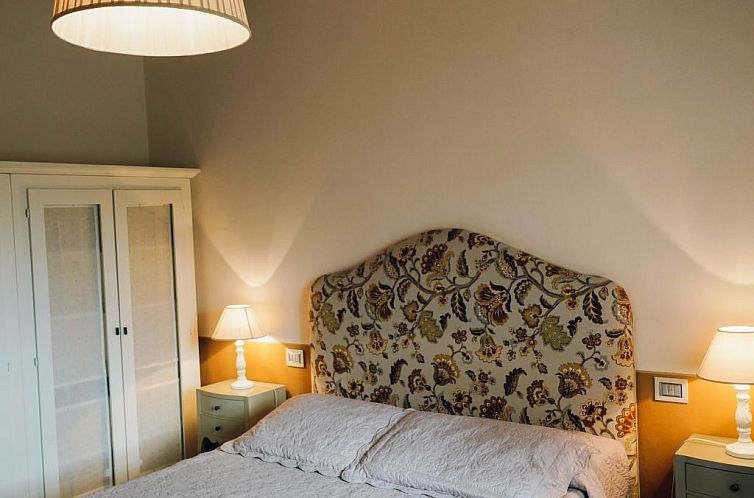 Appartement Wohnung 'Quercia T4 rota' mit Schwimmbad