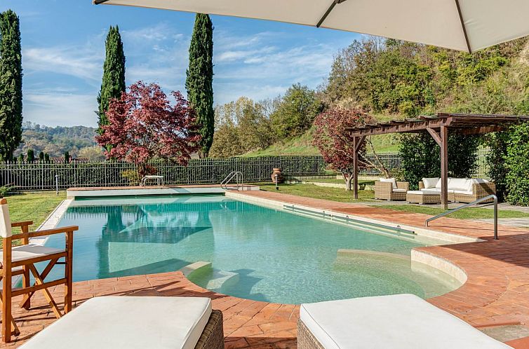 Vakantiehuis Ferienvilla 'Fattoria' mit eigenem Pool