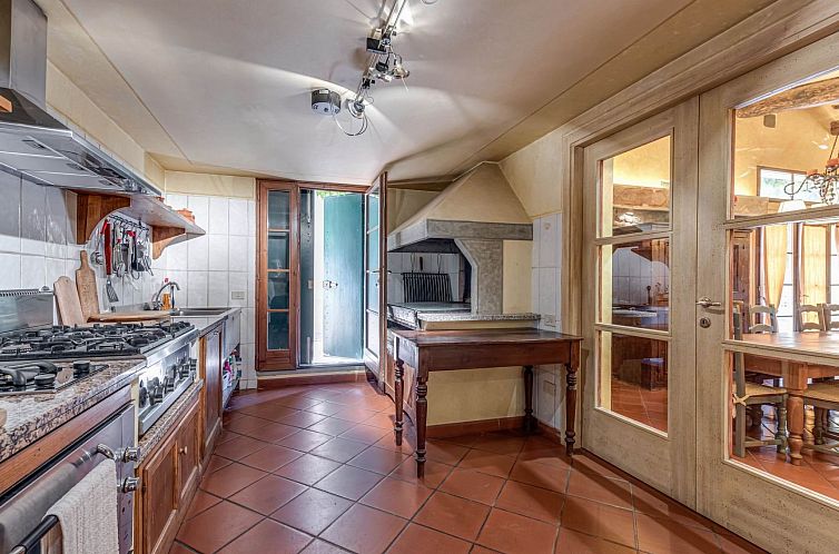 Vakantiehuis Ferienvilla 'Fattoria' mit eigenem Pool