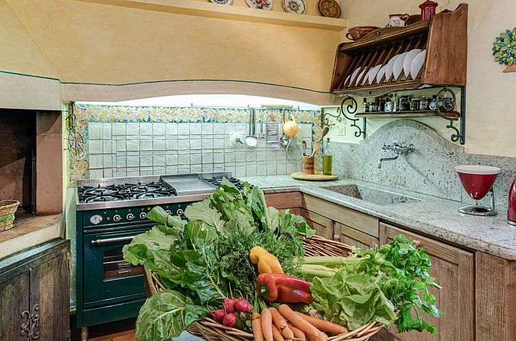 Vakantiehuis Ferienvilla 'Fattoria' mit eigenem Pool